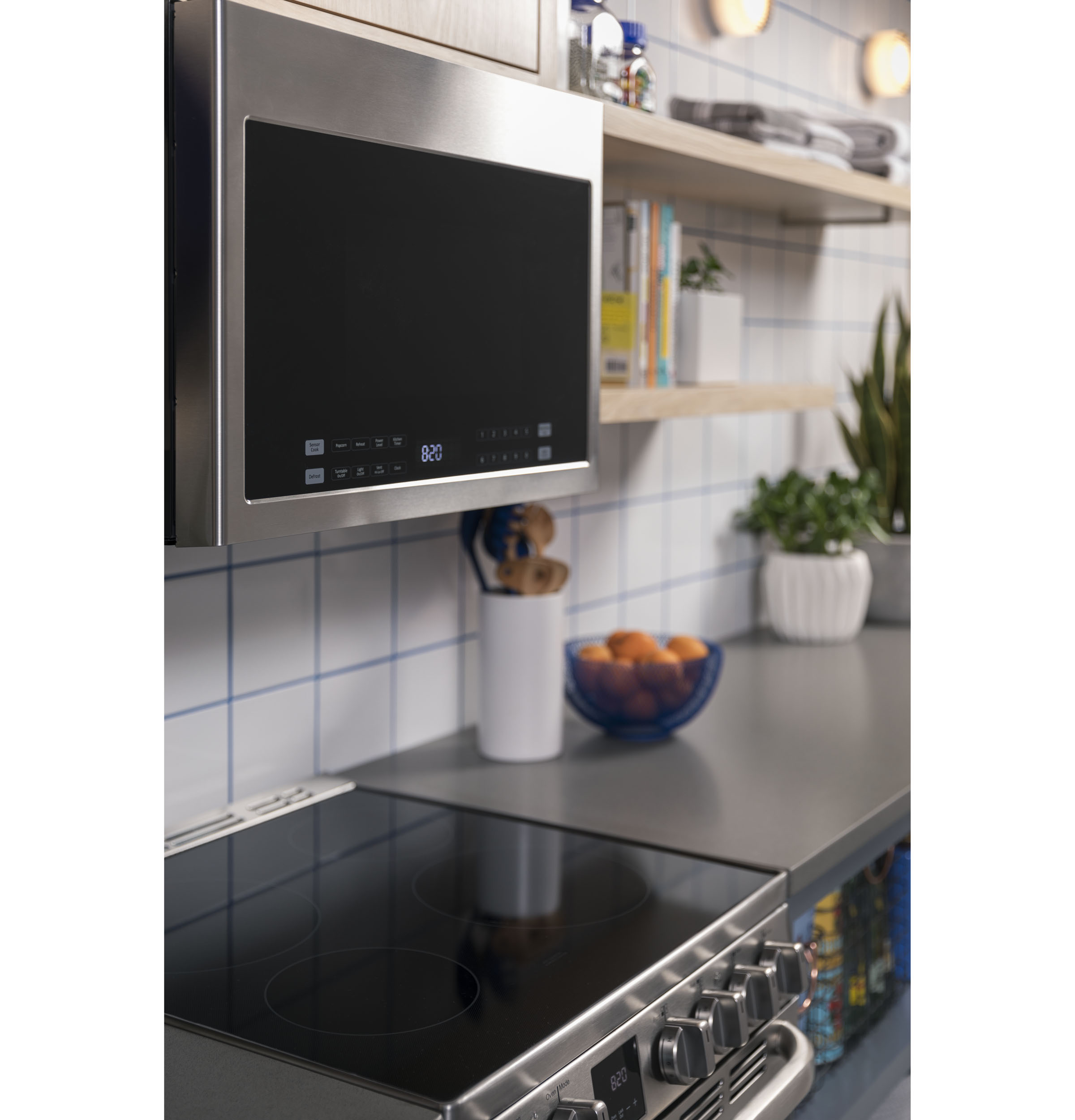 Haier 24" 1.4 Cu. Ft. Over-The-Range Microwave Oven HMV1472BHS